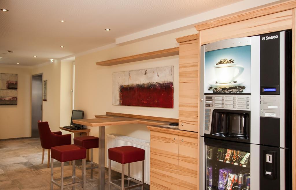 Tinschert Hotel-Restaurant-Partyservice Schwertberg ภายนอก รูปภาพ