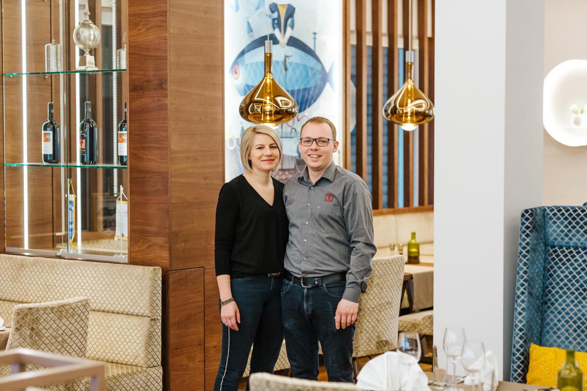 Tinschert Hotel-Restaurant-Partyservice Schwertberg ภายนอก รูปภาพ