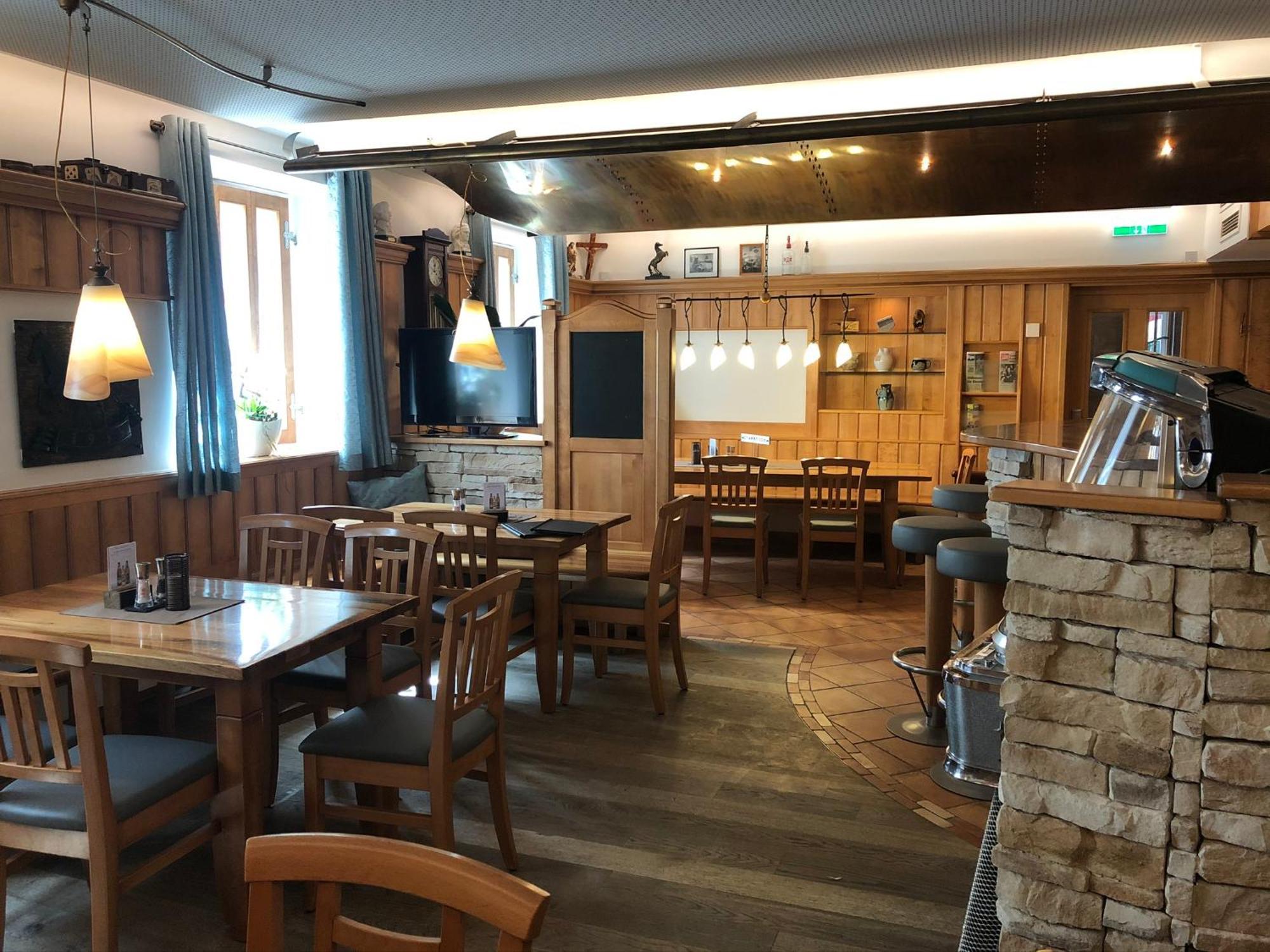 Tinschert Hotel-Restaurant-Partyservice Schwertberg ภายนอก รูปภาพ