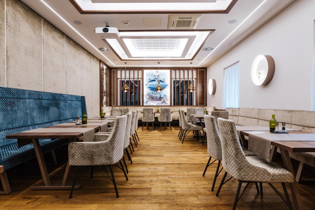 Tinschert Hotel-Restaurant-Partyservice Schwertberg ภายนอก รูปภาพ