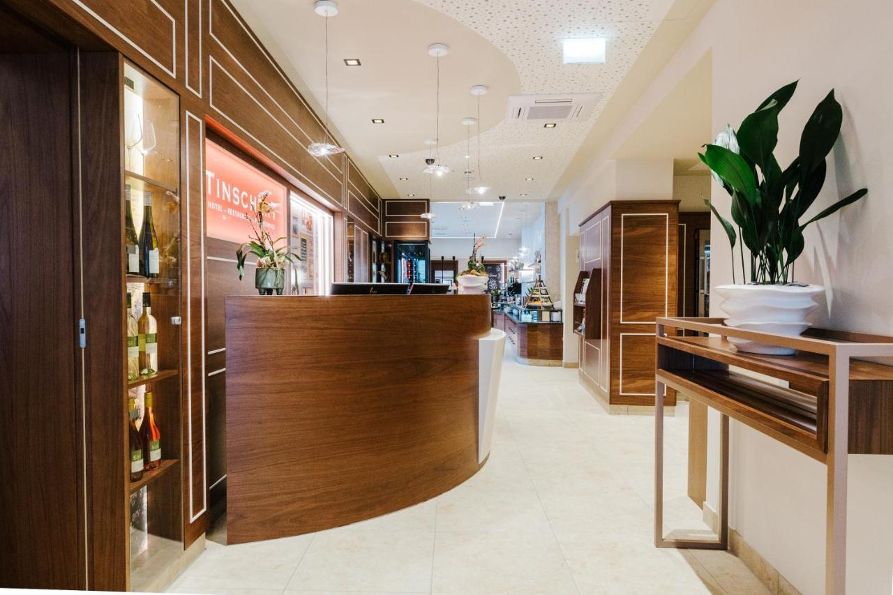 Tinschert Hotel-Restaurant-Partyservice Schwertberg ภายนอก รูปภาพ