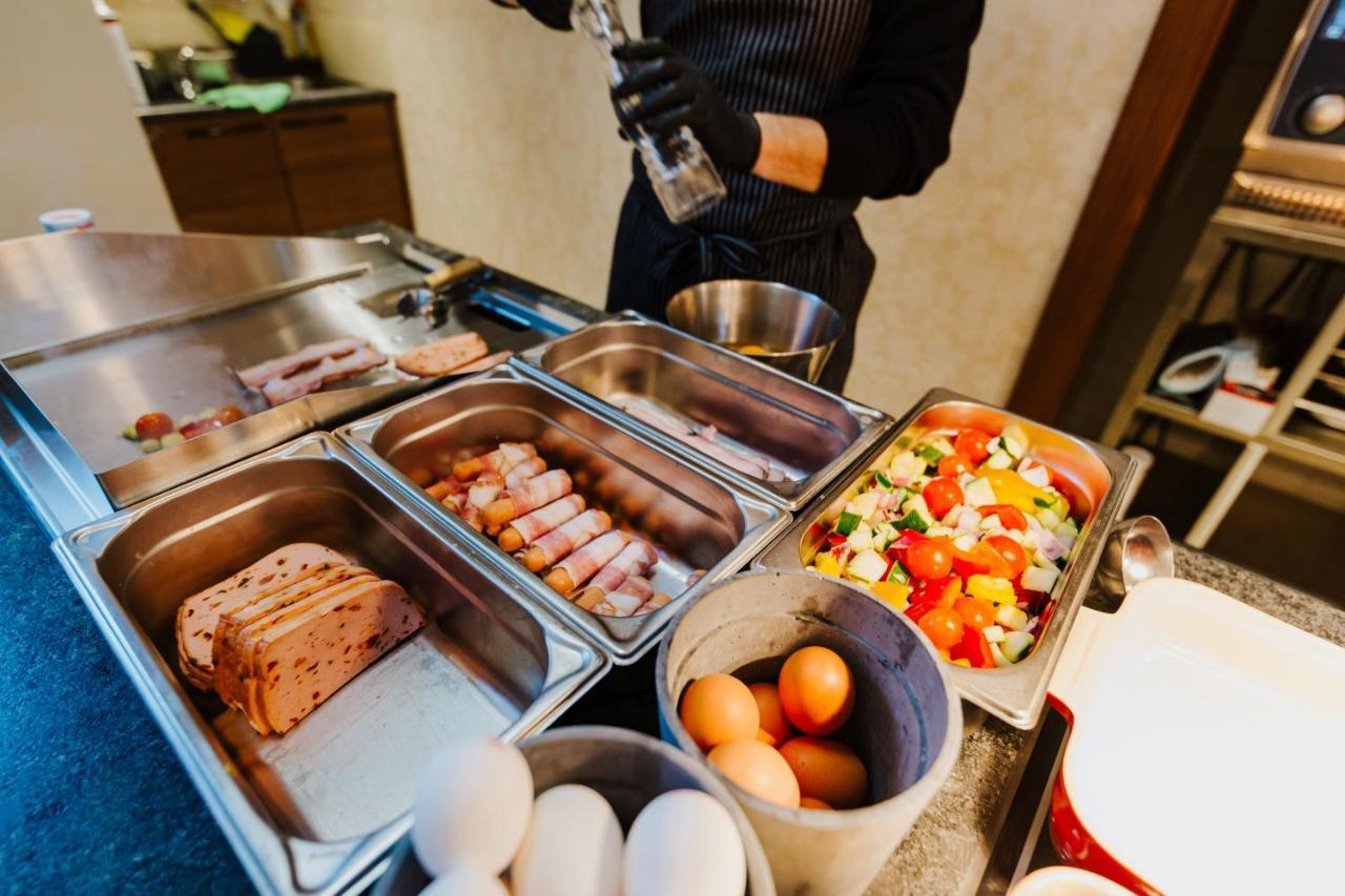 Tinschert Hotel-Restaurant-Partyservice Schwertberg ภายนอก รูปภาพ